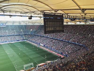 أفضل لاعب كرة قدم أمريكية في التاريخ